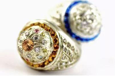 全球頂尖珠寶首飾設(shè)計(jì)院校與電子商務(wù)零售前景